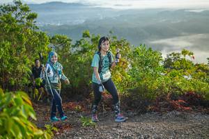 BIB: 2005
                            <button type="button" onclick="openModal(21876233)" class="btn btn-primary btn-sm float-right btn-popup" data-toggle="modal" data-target=".modal-high-quality">
                        <i class="fas fa-shopping-cart"></i> Add to Cart
                    </button>
                                            <button type="button" onclick="isThisMe(21876233, true)" class="btn btn-success btn-sm float-right btn-popup btn-isme hidden" data-toggle="tooltip" data-placement="bottom" title="นี่คือรูปของคุณใช่ไหม คลิกที่นี่เพื่อเอาเข้าอัลบั้ม">
                        <i class="fas fa-plus"></i> Add to album
                    </button>
                    <button type="button" onclick="isThisMe(21876233, false)" class="btn btn-warning btn-sm float-right btn-popup btn-isnotme hidden">
                        <i class="fas fa-ban"></i> Remove from album
                    </button>